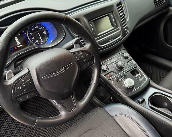Крайслер 200 2014 у Дніпро (Дніпропетровську) на Automoto.ua Синій Крайслер 200, об'ємом двигуна 2.36 л та пробігом 175 тис. км за 9999 $, фото 13 на Automoto.ua