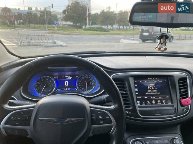 Синій Крайслер 200, об'ємом двигуна 2.36 л та пробігом 172 тис. км за 10500 $, фото 9 на Automoto.ua