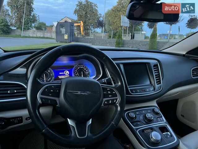 Синий Крайслер 200, объемом двигателя 2.36 л и пробегом 176 тыс. км за 11000 $, фото 19 на Automoto.ua