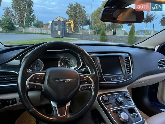 Синий Крайслер 200, объемом двигателя 2.36 л и пробегом 176 тыс. км за 11000 $, фото 18 на Automoto.ua