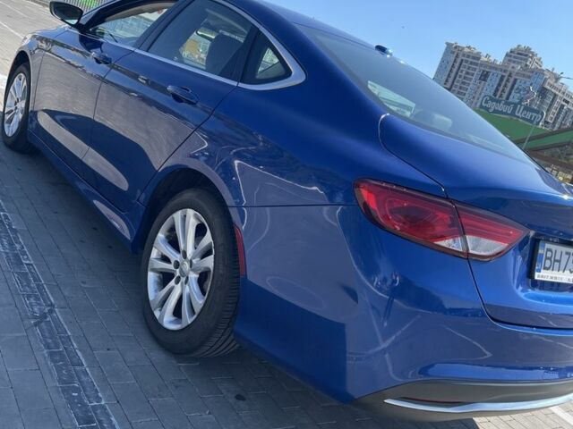 Синий Крайслер 200, объемом двигателя 2.4 л и пробегом 111 тыс. км за 11500 $, фото 3 на Automoto.ua