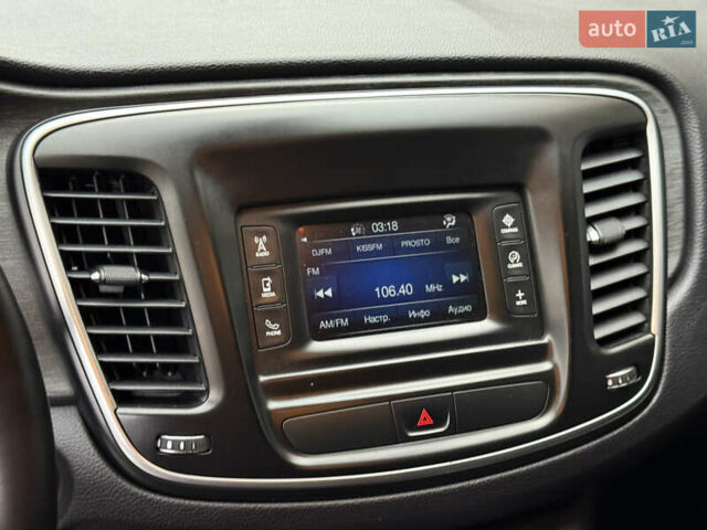 Синий Крайслер 200, объемом двигателя 2.36 л и пробегом 217 тыс. км за 8499 $, фото 46 на Automoto.ua