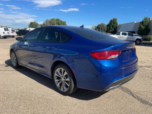 Синій Крайслер 200, об'ємом двигуна 3.6 л та пробігом 73 тис. км за 4500 $, фото 4 на Automoto.ua