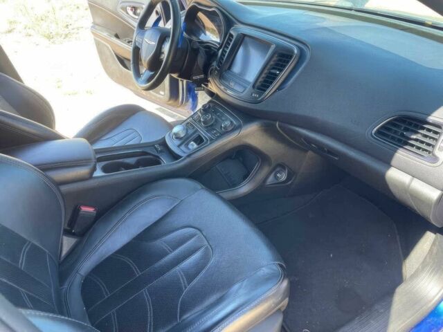 Синій Крайслер 200, об'ємом двигуна 3.6 л та пробігом 73 тис. км за 4500 $, фото 8 на Automoto.ua