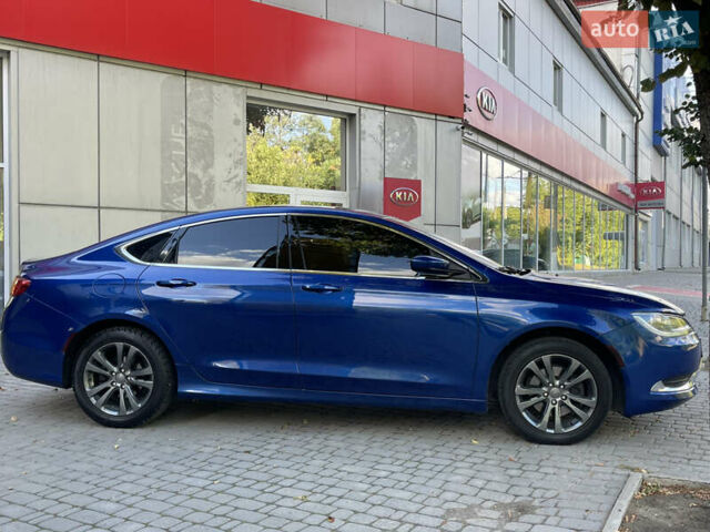 Синій Крайслер 200, об'ємом двигуна 2.36 л та пробігом 191 тис. км за 9200 $, фото 13 на Automoto.ua