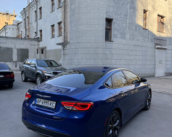 Синий Крайслер 200, объемом двигателя 2.36 л и пробегом 170 тыс. км за 10300 $, фото 3 на Automoto.ua