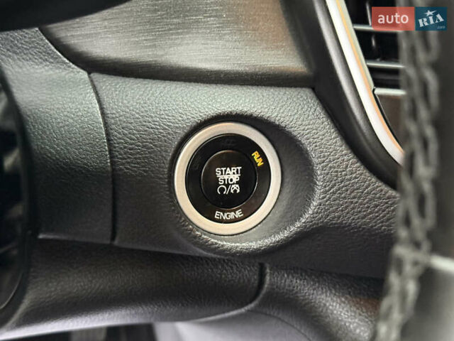 Синий Крайслер 200, объемом двигателя 2.36 л и пробегом 217 тыс. км за 8499 $, фото 45 на Automoto.ua