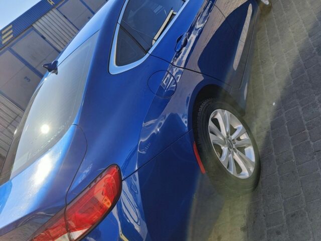 Синий Крайслер 200, объемом двигателя 2.4 л и пробегом 229 тыс. км за 399999 $, фото 5 на Automoto.ua