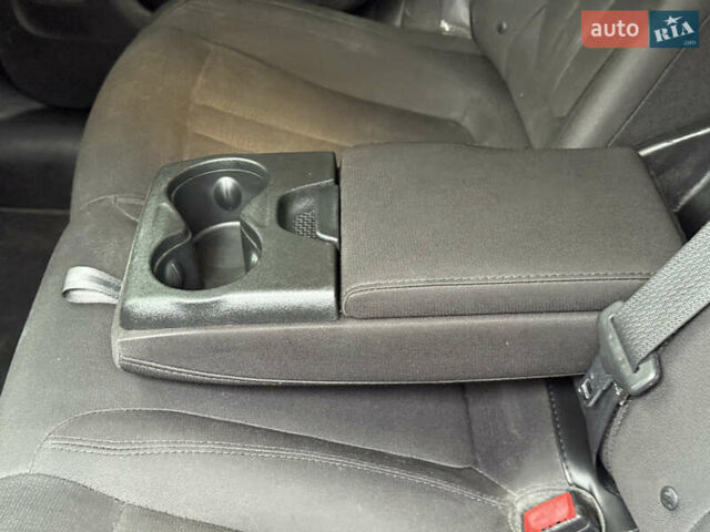 Синий Крайслер 200, объемом двигателя 2.36 л и пробегом 217 тыс. км за 8499 $, фото 53 на Automoto.ua