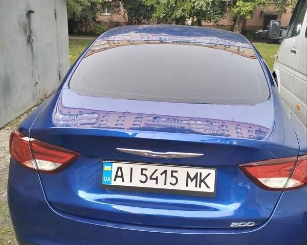 Синий Крайслер 200, объемом двигателя 2.4 л и пробегом 205 тыс. км за 8700 $, фото 3 на Automoto.ua