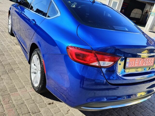 Синий Крайслер 200, объемом двигателя 2.4 л и пробегом 229 тыс. км за 399999 $, фото 3 на Automoto.ua