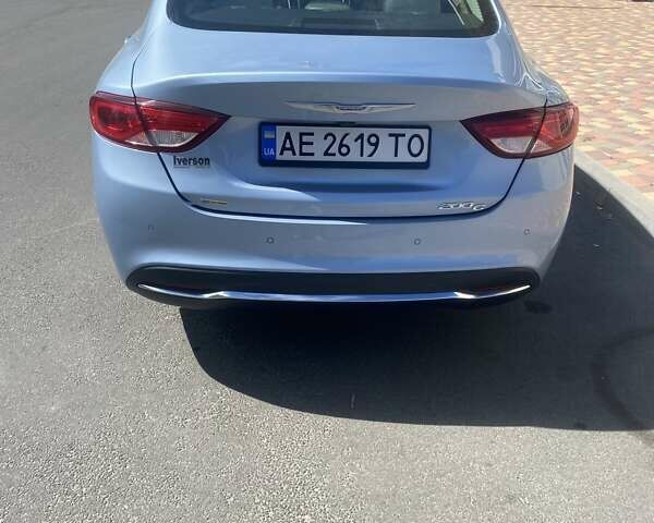Синий Крайслер 200, объемом двигателя 2.36 л и пробегом 170 тыс. км за 11900 $, фото 2 на Automoto.ua