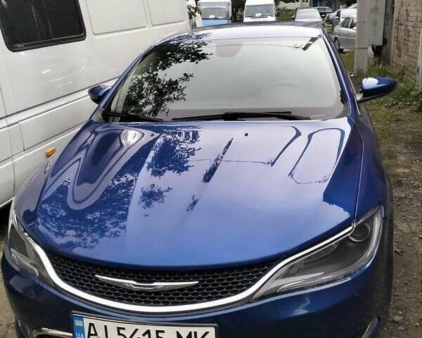 Синий Крайслер 200, объемом двигателя 2.4 л и пробегом 200 тыс. км за 9500 $, фото 3 на Automoto.ua