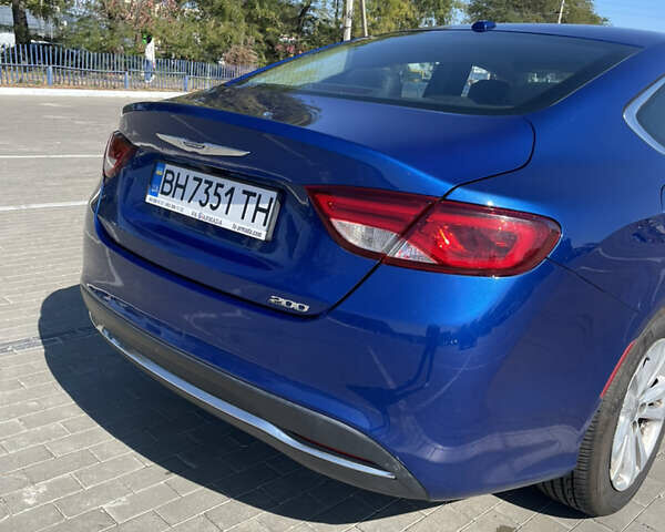 Синий Крайслер 200, объемом двигателя 2.36 л и пробегом 111 тыс. км за 11500 $, фото 3 на Automoto.ua