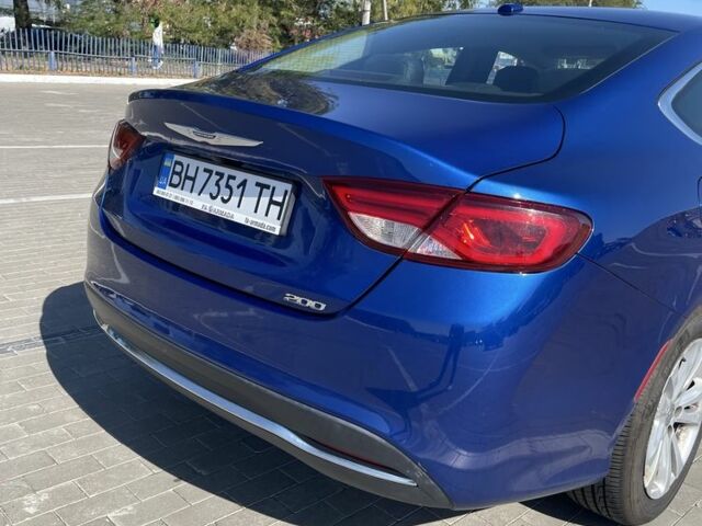 Синий Крайслер 200, объемом двигателя 2.4 л и пробегом 111 тыс. км за 11500 $, фото 4 на Automoto.ua