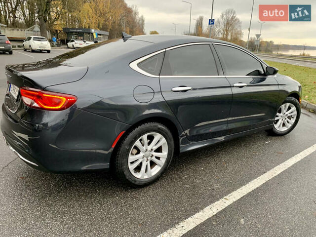 Синий Крайслер 200, объемом двигателя 2.36 л и пробегом 145 тыс. км за 10900 $, фото 10 на Automoto.ua