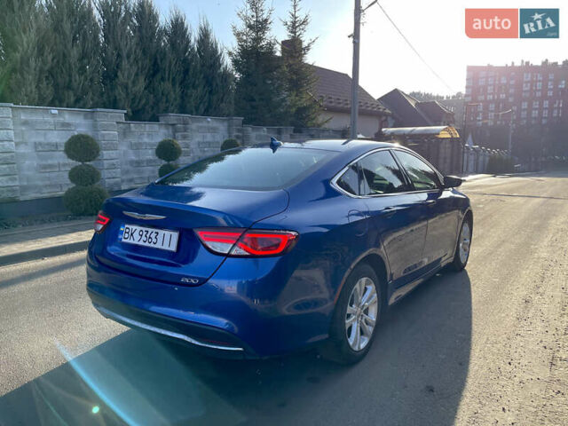 Синий Крайслер 200, объемом двигателя 2.36 л и пробегом 165 тыс. км за 10300 $, фото 4 на Automoto.ua