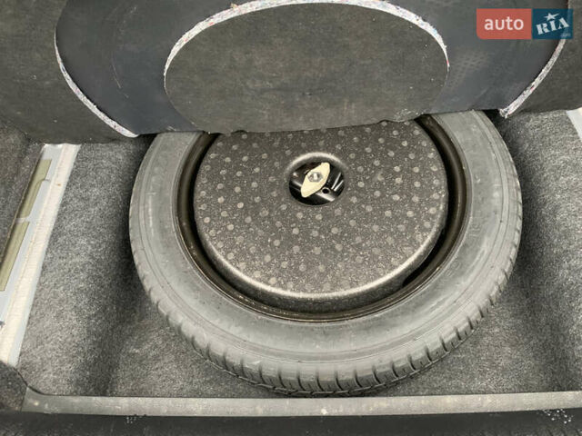 Синий Крайслер 200, объемом двигателя 2.36 л и пробегом 145 тыс. км за 10900 $, фото 19 на Automoto.ua