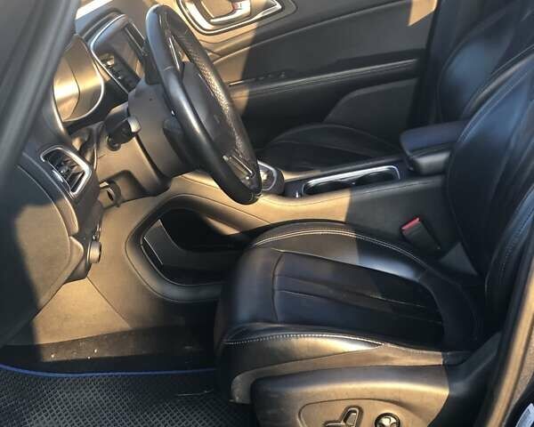 Синий Крайслер 200, объемом двигателя 2.4 л и пробегом 135 тыс. км за 11500 $, фото 21 на Automoto.ua