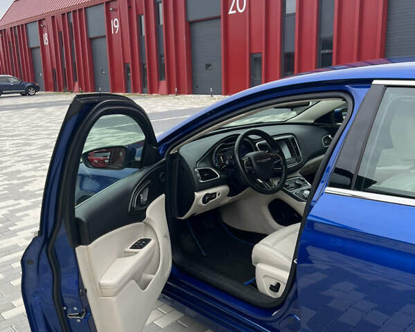 Синий Крайслер 200, объемом двигателя 2.36 л и пробегом 134 тыс. км за 10700 $, фото 8 на Automoto.ua