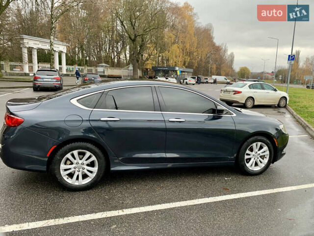 Синий Крайслер 200, объемом двигателя 2.36 л и пробегом 145 тыс. км за 10900 $, фото 12 на Automoto.ua