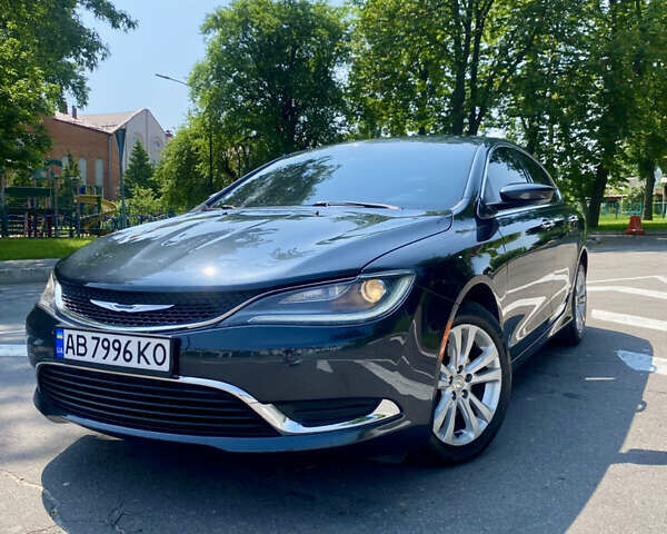 Синий Крайслер 200, объемом двигателя 2.36 л и пробегом 144 тыс. км за 10900 $, фото 1 на Automoto.ua