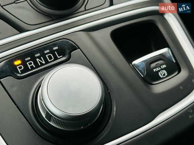 Синий Крайслер 200, объемом двигателя 2.36 л и пробегом 202 тыс. км за 10200 $, фото 32 на Automoto.ua