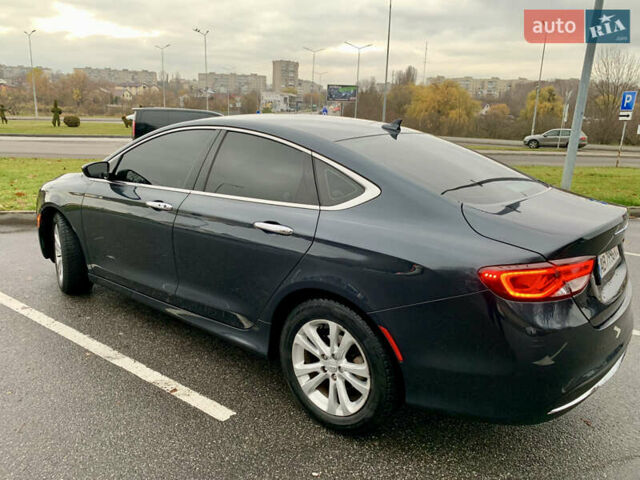 Синий Крайслер 200, объемом двигателя 2.36 л и пробегом 145 тыс. км за 10900 $, фото 5 на Automoto.ua