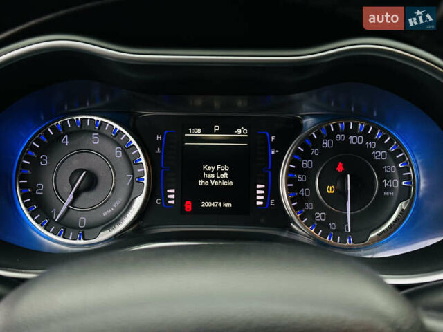 Синий Крайслер 200, объемом двигателя 2.36 л и пробегом 202 тыс. км за 10200 $, фото 26 на Automoto.ua