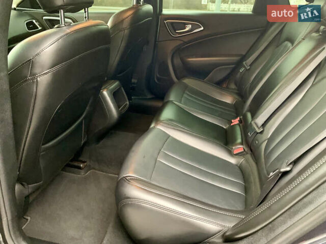 Синий Крайслер 200, объемом двигателя 2.36 л и пробегом 145 тыс. км за 10900 $, фото 52 на Automoto.ua