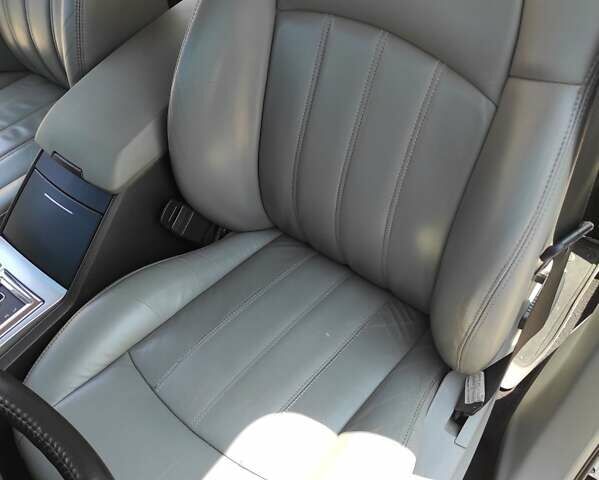 Белый Крайслер 300C, объемом двигателя 2.74 л и пробегом 200 тыс. км за 7999 $, фото 26 на Automoto.ua