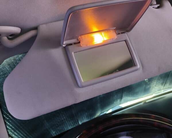 Белый Крайслер 300C, объемом двигателя 2.74 л и пробегом 200 тыс. км за 7999 $, фото 9 на Automoto.ua