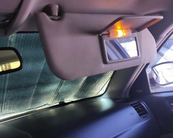 Белый Крайслер 300C, объемом двигателя 2.74 л и пробегом 200 тыс. км за 7999 $, фото 6 на Automoto.ua