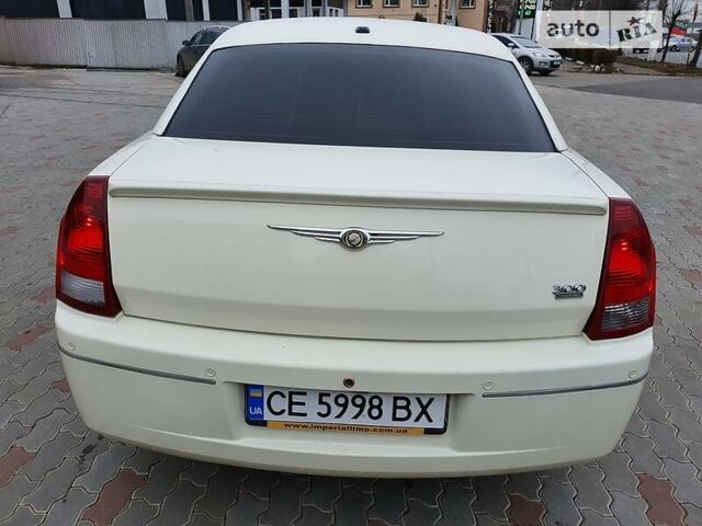 Бежевий Крайслер 300C, об'ємом двигуна 3.5 л та пробігом 49 тис. км за 15000 $, фото 6 на Automoto.ua