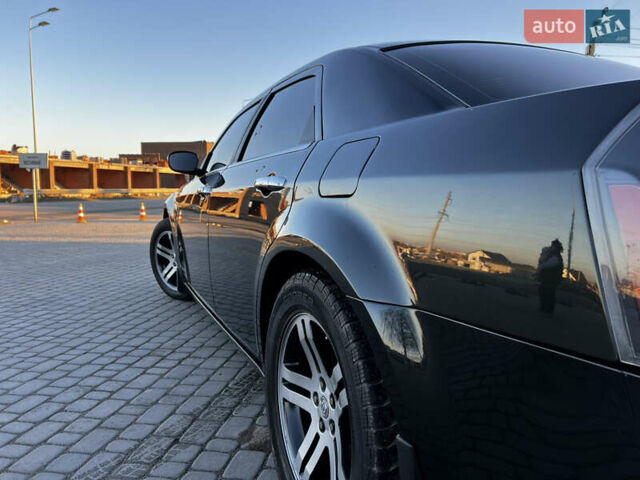 Черный Крайслер 300C, объемом двигателя 3.52 л и пробегом 300 тыс. км за 7200 $, фото 8 на Automoto.ua