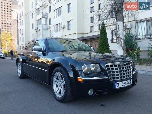 Чорний Крайслер 300C, об'ємом двигуна 2.74 л та пробігом 262 тис. км за 7250 $, фото 13 на Automoto.ua