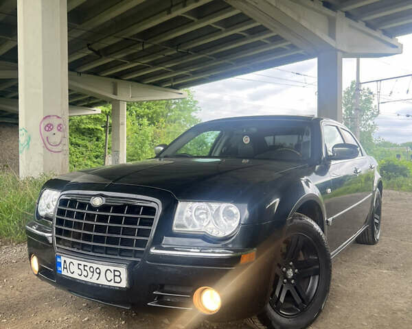 Чорний Крайслер 300C, об'ємом двигуна 3.52 л та пробігом 409 тис. км за 7999 $, фото 20 на Automoto.ua