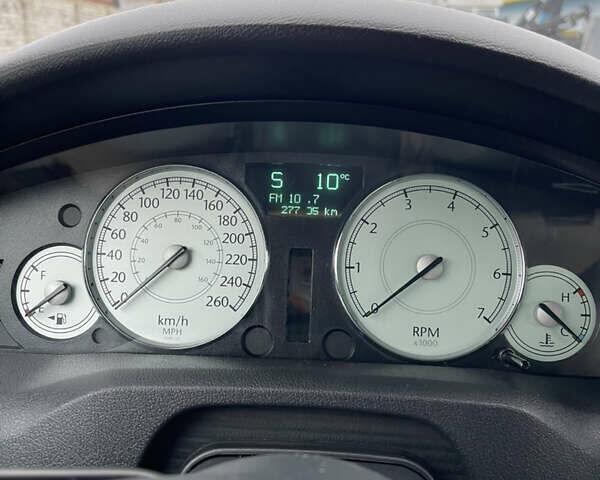 Черный Крайслер 300C, объемом двигателя 3.52 л и пробегом 277 тыс. км за 7000 $, фото 14 на Automoto.ua