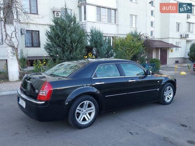 Чорний Крайслер 300C, об'ємом двигуна 2.74 л та пробігом 262 тис. км за 7250 $, фото 11 на Automoto.ua