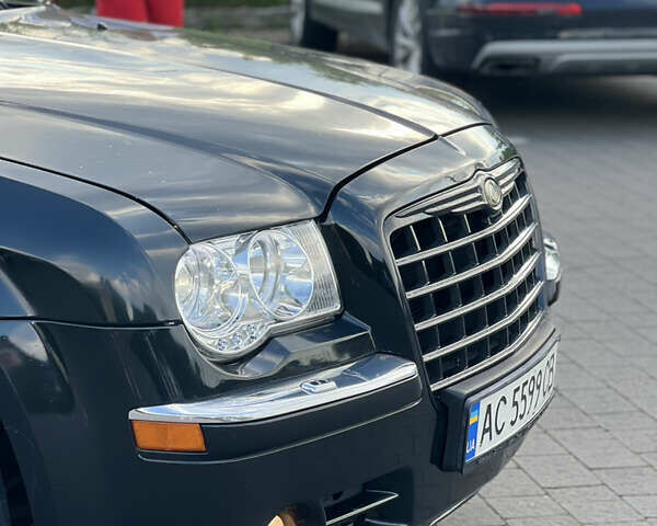Чорний Крайслер 300C, об'ємом двигуна 3.52 л та пробігом 409 тис. км за 7999 $, фото 17 на Automoto.ua