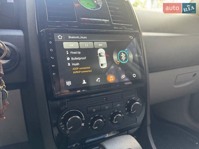 Крайслер 300C 2005 в Львове на Automoto.ua Черный Крайслер 300C, объемом двигателя 2.74 л и пробегом 181 тыс. км за 7500 $, фото 15 на Automoto.ua