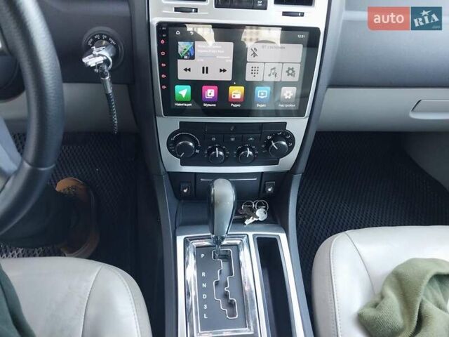 Чорний Крайслер 300C, об'ємом двигуна 2.74 л та пробігом 262 тис. км за 7250 $, фото 18 на Automoto.ua