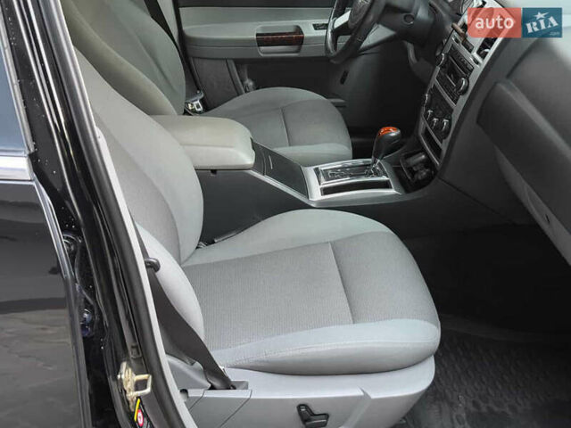Чорний Крайслер 300C, об'ємом двигуна 2.99 л та пробігом 380 тис. км за 8500 $, фото 9 на Automoto.ua
