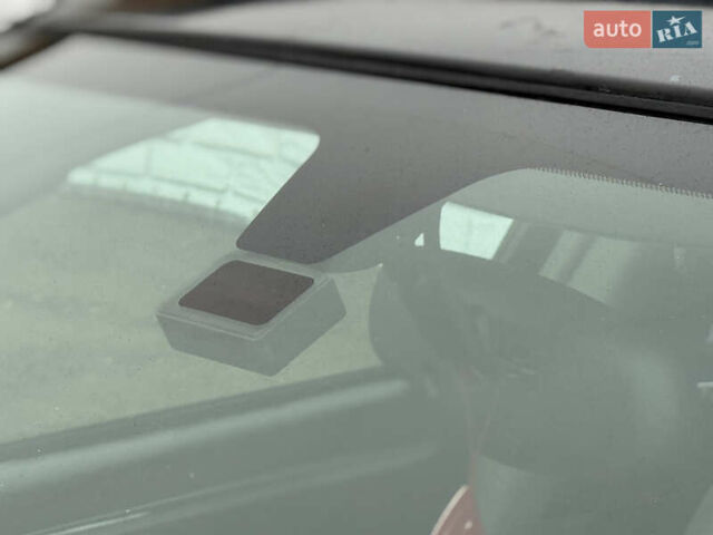 Чорний Крайслер 300C, об'ємом двигуна 2.74 л та пробігом 232 тис. км за 6500 $, фото 10 на Automoto.ua