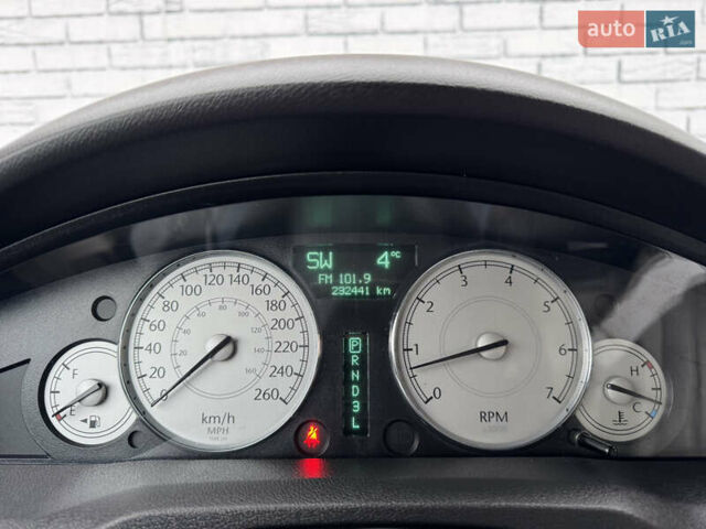 Чорний Крайслер 300C, об'ємом двигуна 2.74 л та пробігом 232 тис. км за 6500 $, фото 30 на Automoto.ua