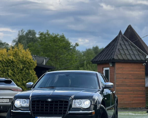Чорний Крайслер 300C, об'ємом двигуна 3.52 л та пробігом 409 тис. км за 7999 $, фото 2 на Automoto.ua
