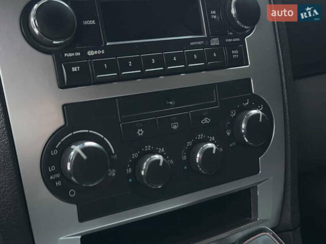 Чорний Крайслер 300C, об'ємом двигуна 2.99 л та пробігом 380 тис. км за 8500 $, фото 11 на Automoto.ua