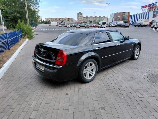 Чорний Крайслер 300C, об'ємом двигуна 2.7 л та пробігом 290 тис. км за 4509 $, фото 1 на Automoto.ua