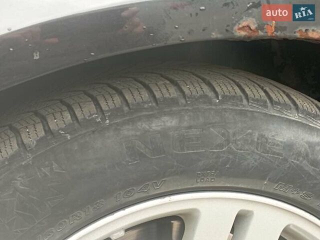Чорний Крайслер 300C, об'ємом двигуна 3 л та пробігом 214 тис. км за 9500 $, фото 10 на Automoto.ua