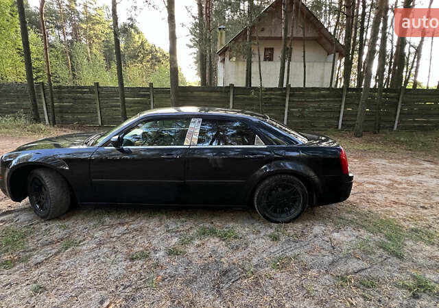 Чорний Крайслер 300C, об'ємом двигуна 2.7 л та пробігом 165 тис. км за 6699 $, фото 35 на Automoto.ua
